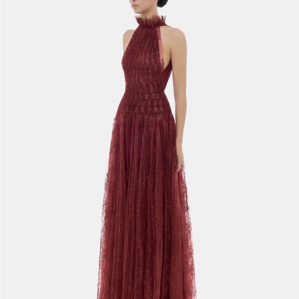 Elegant Burgundy Evening Gown Montsand